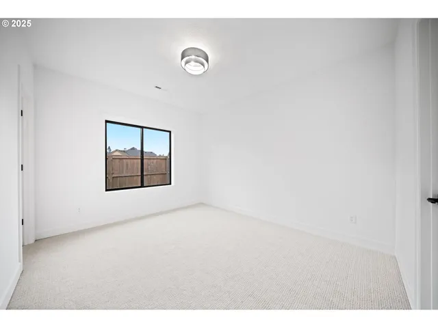 $999,000 | 1211 Northwest 150th Street, Vancouver, WA 98685