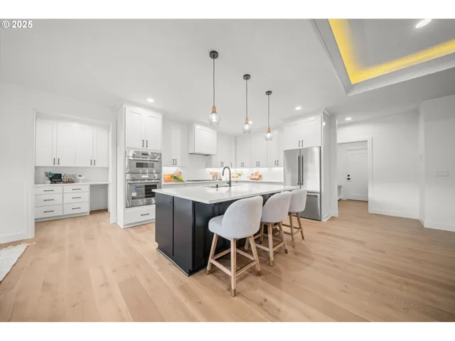 $999,000 | 1211 Northwest 150th Street, Vancouver, WA 98685