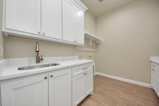 $739,000 | 27719 Salmon Court, Splendora, TX 77372