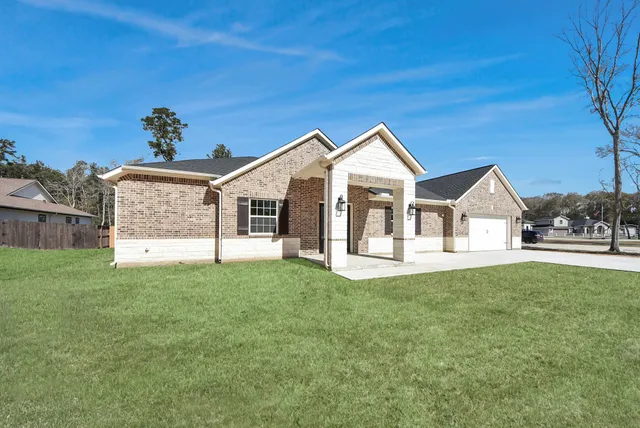 $739,000 | 27719 Salmon Court, Splendora, TX 77372
