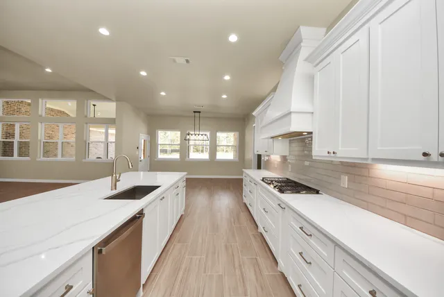 $739,000 | 27719 Salmon Court, Splendora, TX 77372