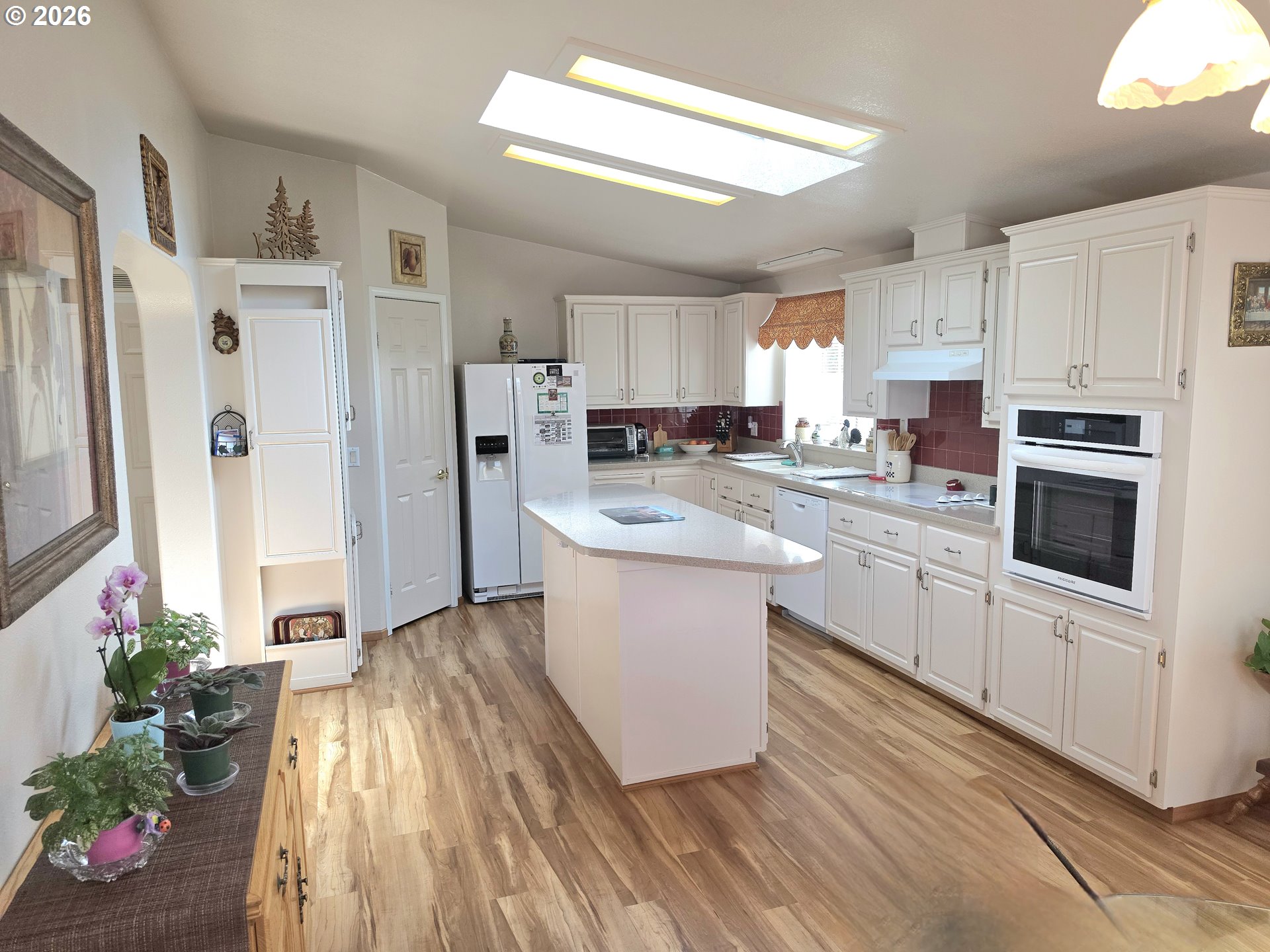 1041 Midland Bridge Road Eugene, OR 97404 - Photo 9 of 48 Gallery Image 9