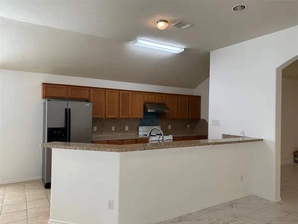 $2,050 | 22206 Oceanic Drive, Katy, TX 77449