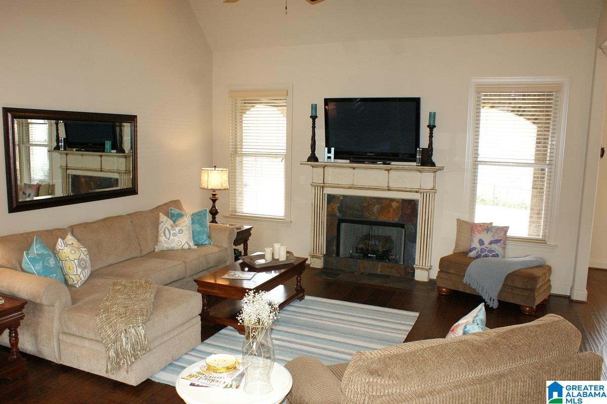 268 Strathaven Lane Pelham, AL 35124 - Photo 3 of 33