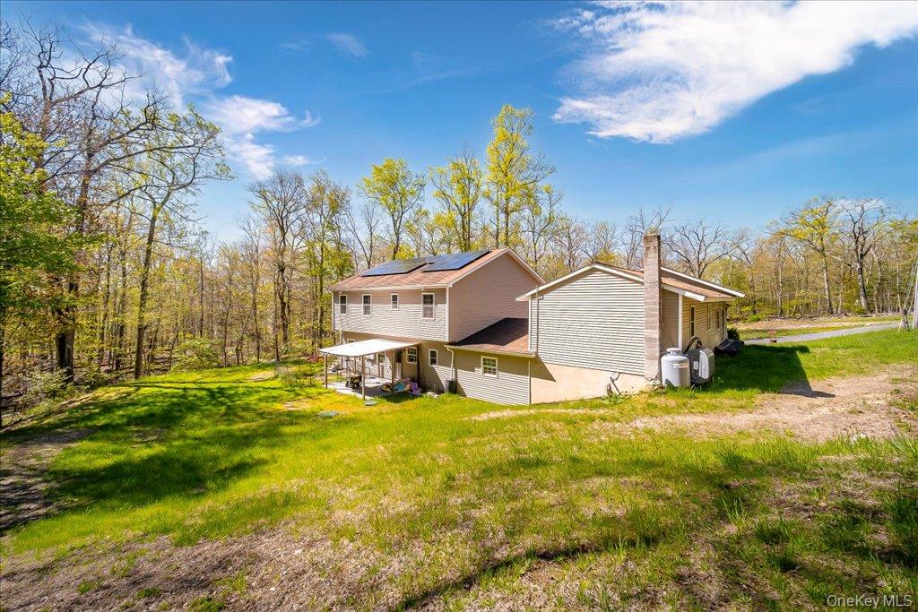 80 Jones Road Pine Bush, NY 12566 - Photo 4 of 44