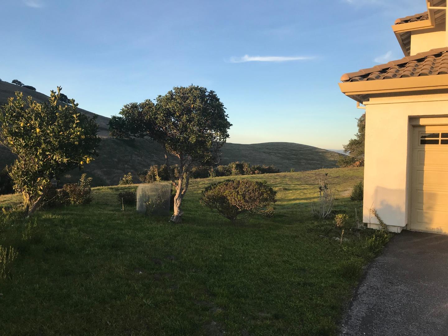 27860 Crowne Point Drive Salinas, CA 93908 - Photo 46 of 50 a view of a outdoor space