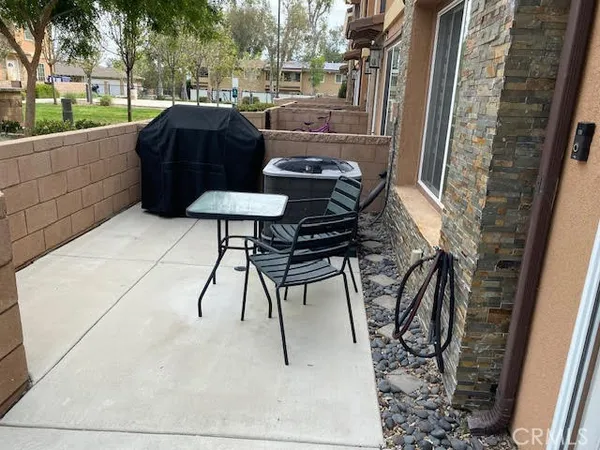 $510,000 | 16408 Valencia Avenue, Unit 411, Fontana, CA 92335