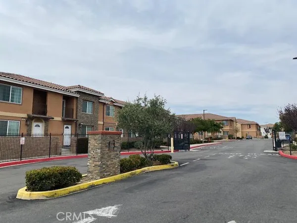 $510,000 | 16408 Valencia Avenue, Unit 411, Fontana, CA 92335