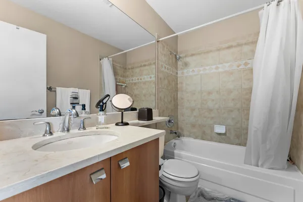 $2,300 | 1365 Crystal Way, Unit H, Delray Beach, FL 33444