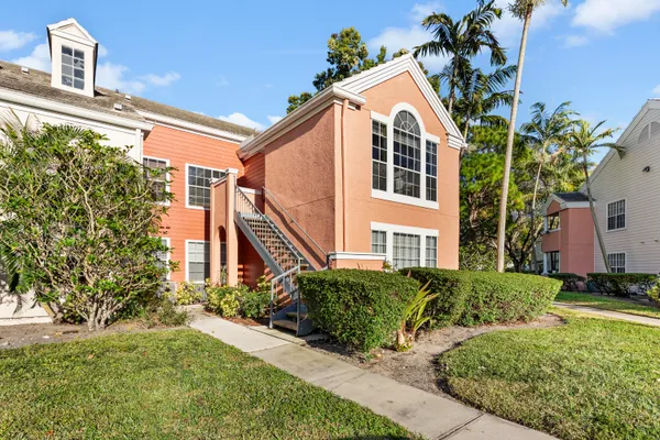 $2,300 | 1365 Crystal Way, Unit H, Delray Beach, FL 33444