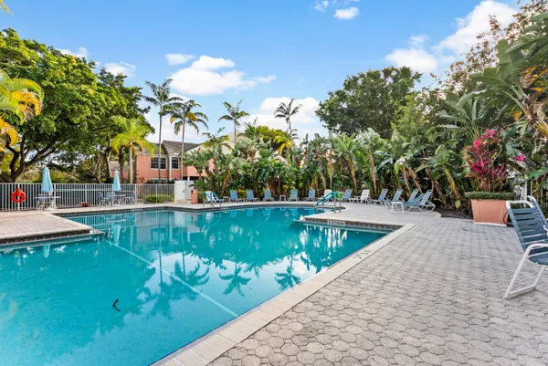 $2,300 | 1365 Crystal Way, Unit H, Delray Beach, FL 33444