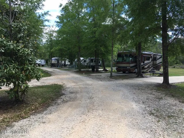 $550,000 | 1127 Highway 29, Wiggins, MS 39577