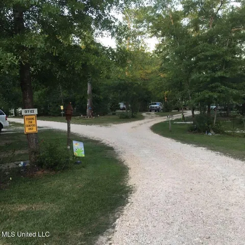 $550,000 | 1127 Highway 29, Wiggins, MS 39577