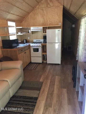 $550,000 | 1127 Highway 29, Wiggins, MS 39577