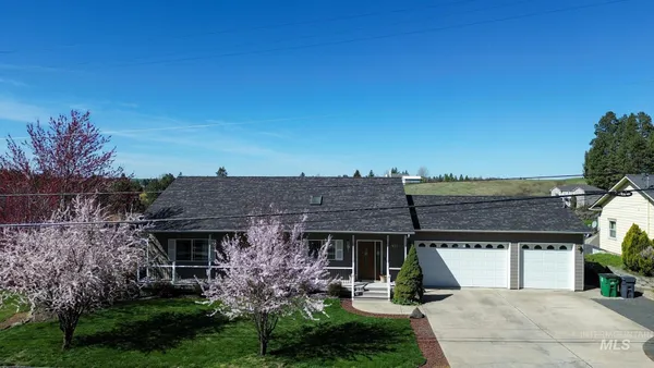 $679,000 | 937 Orchard Avenue, Moscow, ID 83843