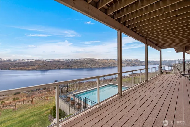 $1,850,000 | 144 Mirabella Drive, Chelan, WA 98816