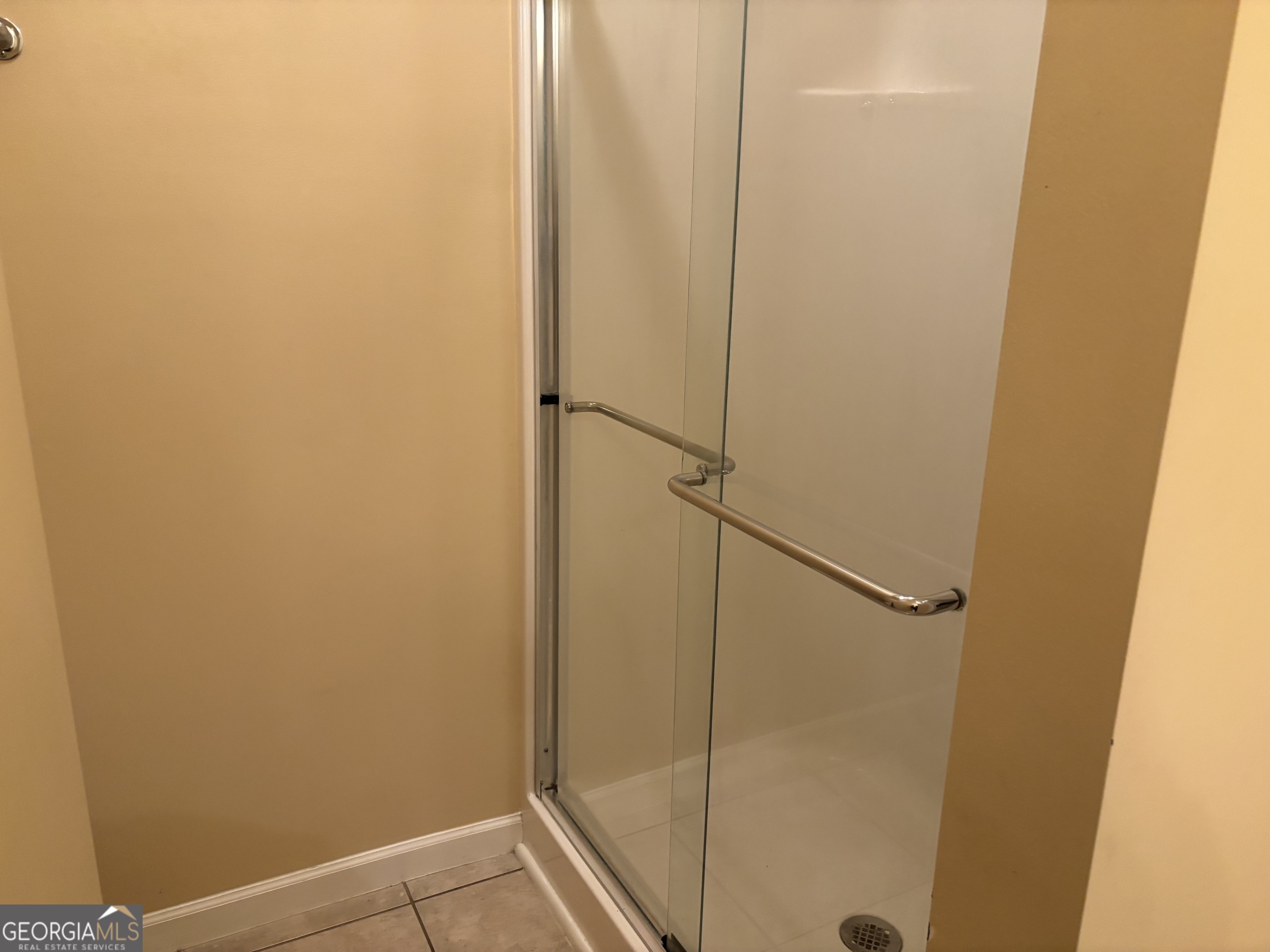 63 Highlander Trail Southwest Rome, GA 30165 - Photo 20 of 49 a bathroom with a shower