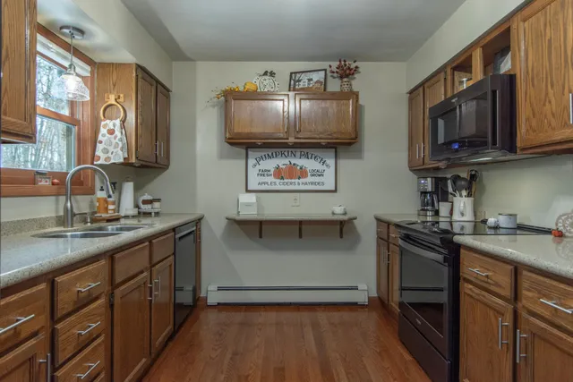 $399,900 | 14104 Inglewood Drive North, Baxter, MN 56425