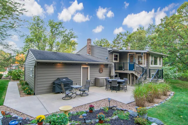 $399,900 | 14104 Inglewood Drive North, Baxter, MN 56425