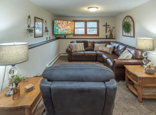 $399,900 | 14104 Inglewood Drive North, Baxter, MN 56425