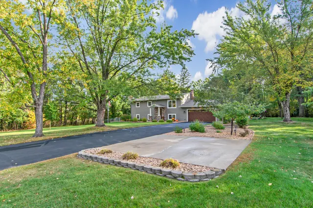 $399,900 | 14104 Inglewood Drive North, Baxter, MN 56425