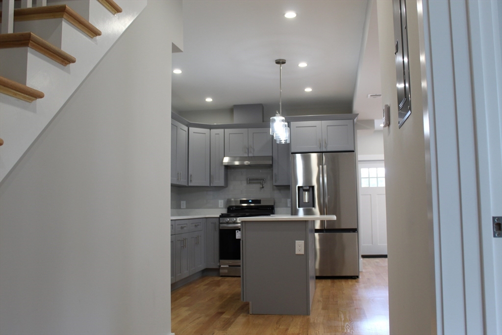 15 Marcy Road Boston, MA 02126 - Photo 6 of 36