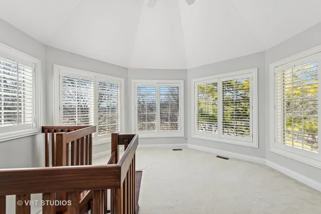 $2,900,000 | 560 Oak Knoll Road, Barrington Hills, IL 60010