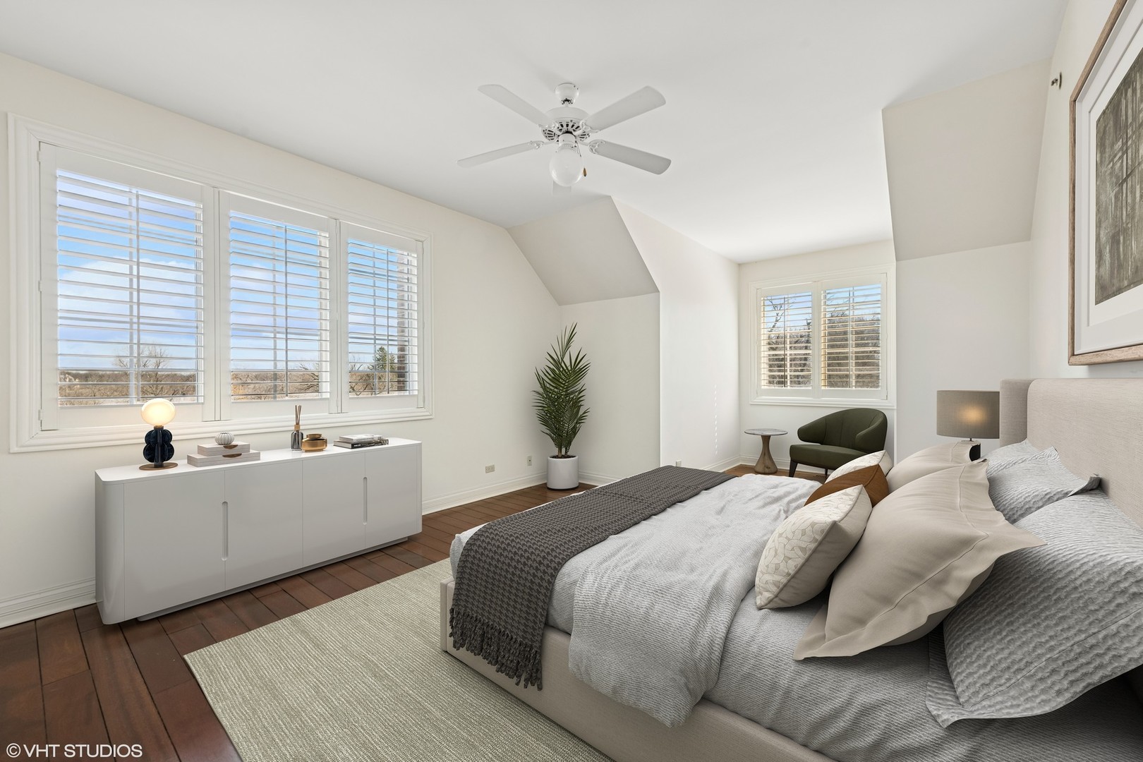 560 Oak Knoll Road Barrington Hills, IL 60010 - Photo 42 of 69 a bedroom with a large bed and a window