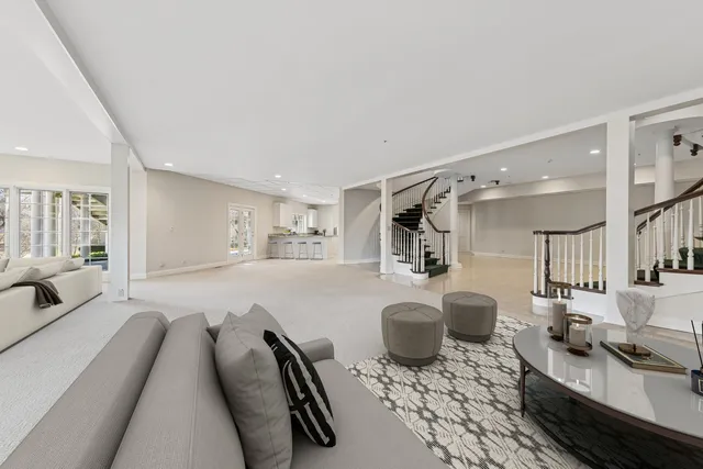 $2,900,000 | 560 Oak Knoll Road, Barrington Hills, IL 60010