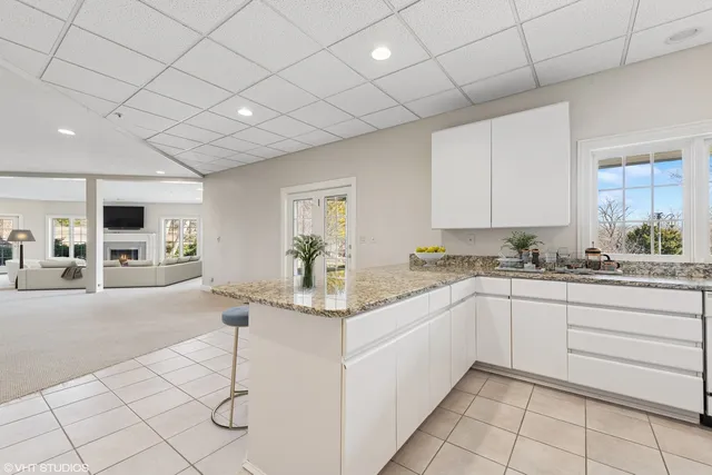 $2,900,000 | 560 Oak Knoll Road, Barrington Hills, IL 60010