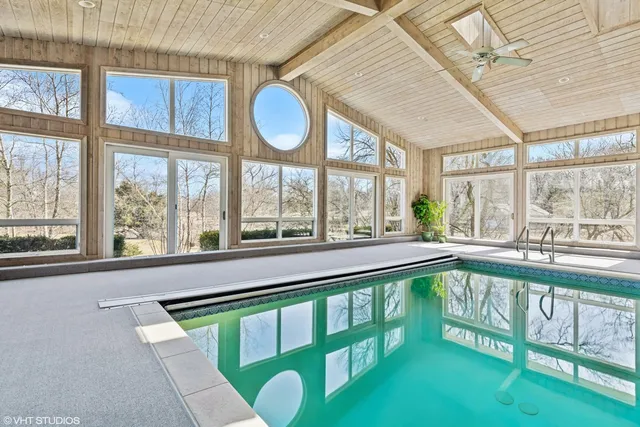 $2,900,000 | 560 Oak Knoll Road, Barrington Hills, IL 60010