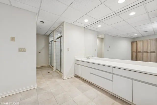 $2,900,000 | 560 Oak Knoll Road, Barrington Hills, IL 60010