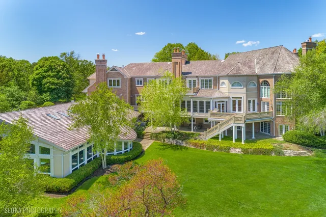 $2,900,000 | 560 Oak Knoll Road, Barrington Hills, IL 60010