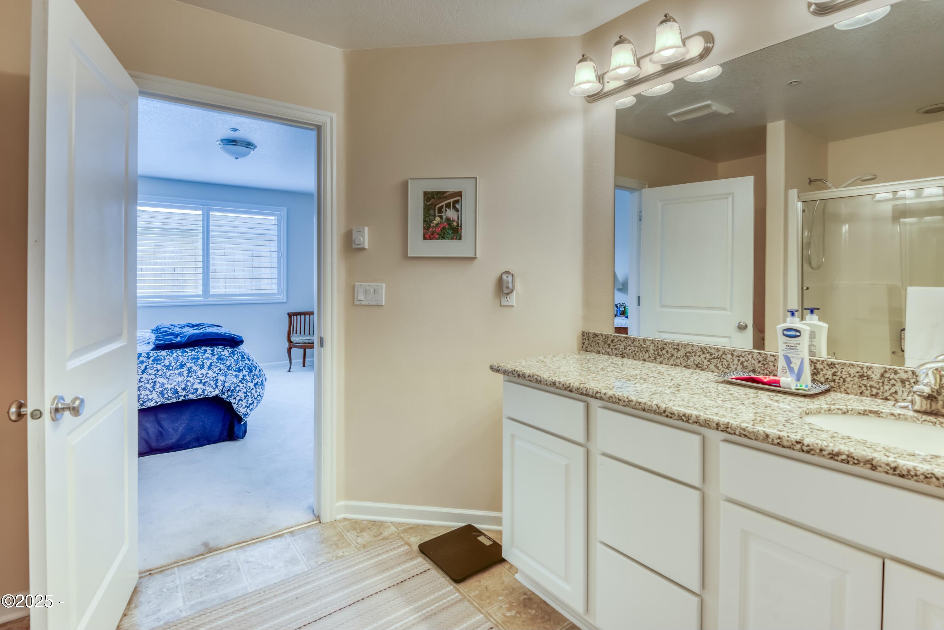 1120 Northwest Spring Street Newport, OR 97365 - Photo 16 of 25 tempImageQt30uu