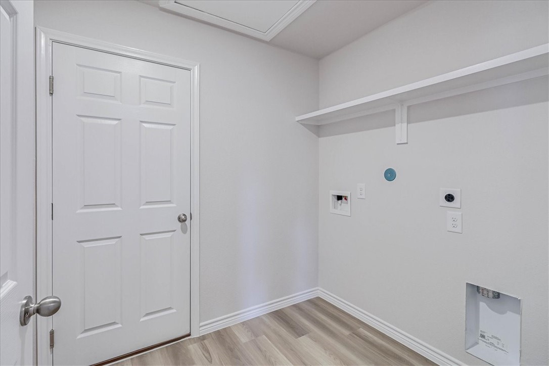 1634 Comfy Way Corpus Christi, TX 78418 - Photo 33 of 39 a view of an empty room