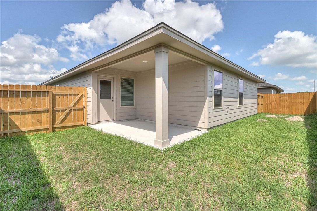 1634 Comfy Way Corpus Christi, TX 78418 - Photo 35 of 39
