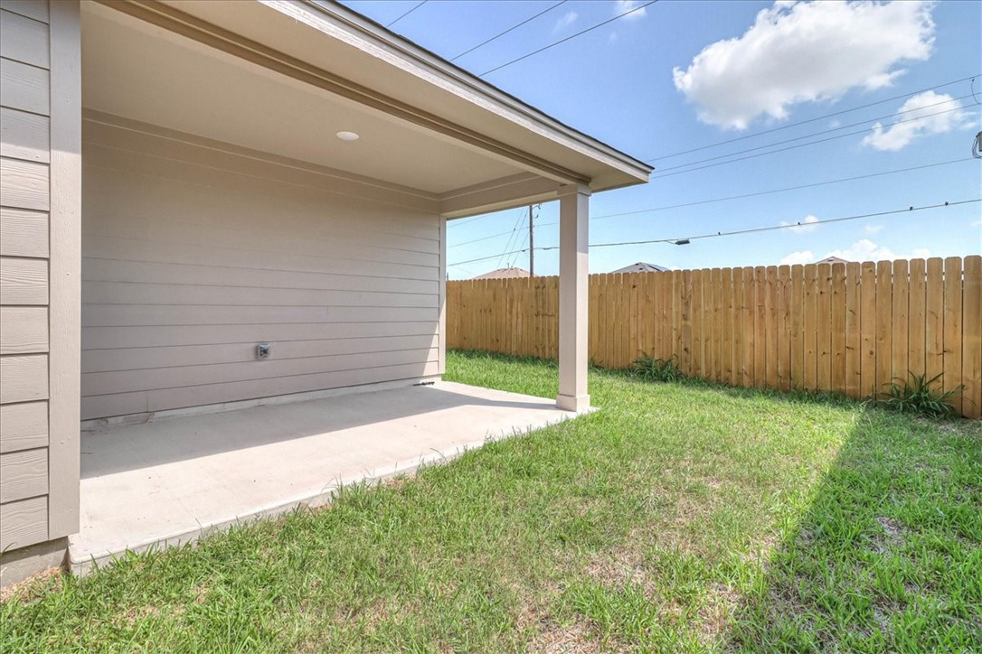 1634 Comfy Way Corpus Christi, TX 78418 - Photo 36 of 39