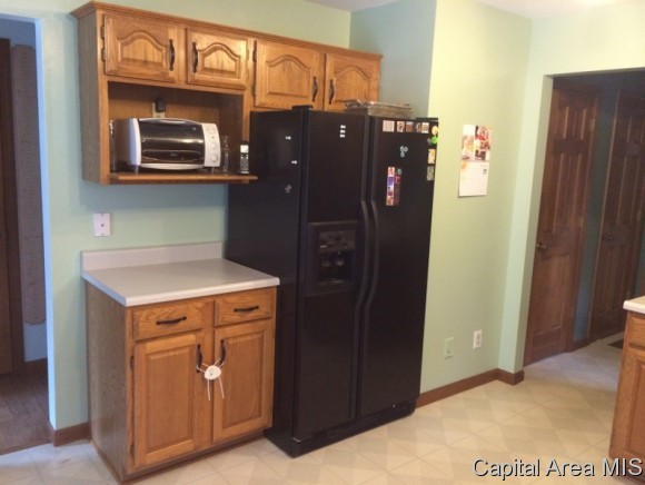 2 Marshall Court Springfield, IL 62712 - Photo 7 of 24