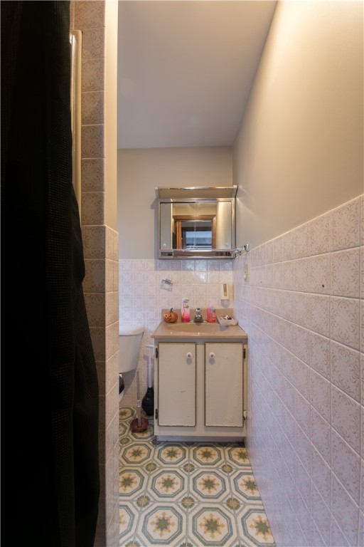 1 Wood Road Middletown, RI 02842 - Photo 34 of 45 Gallery Image 34