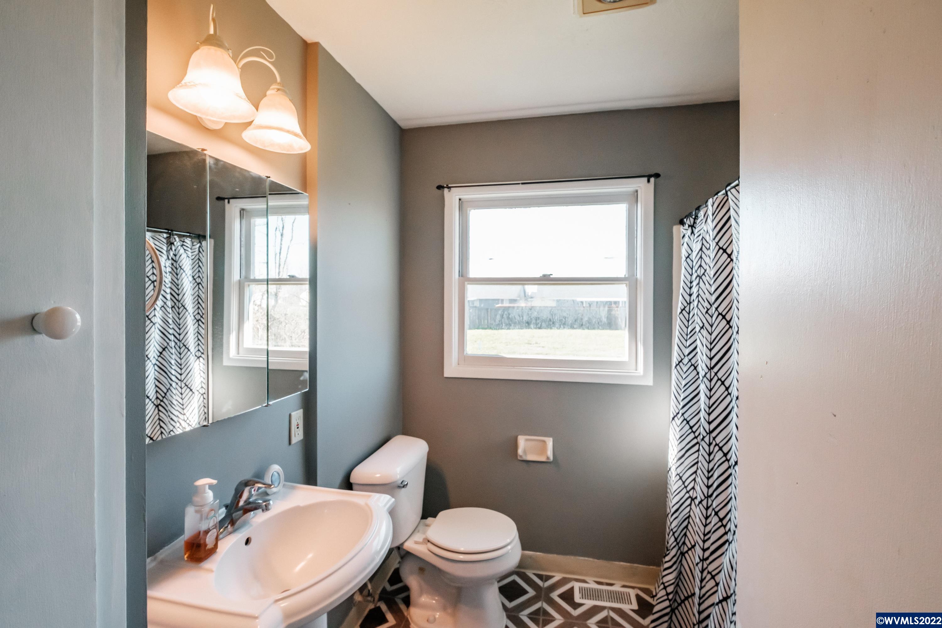 6345 Corvallis Road Independence, OR 97351 - Photo 27 of 42 Gallery Image 27