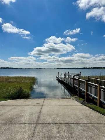 $425,000 | 5150 Villa Crest Way, Auburndale, FL 33823