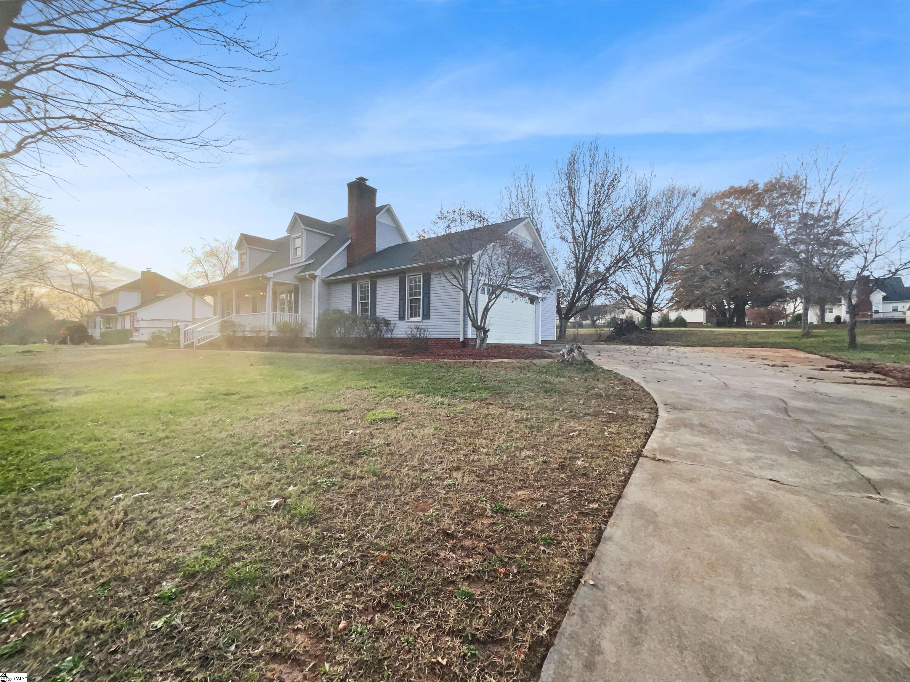 1325 Old Mill Road Easley, SC 29642 - Photo 9 of 29