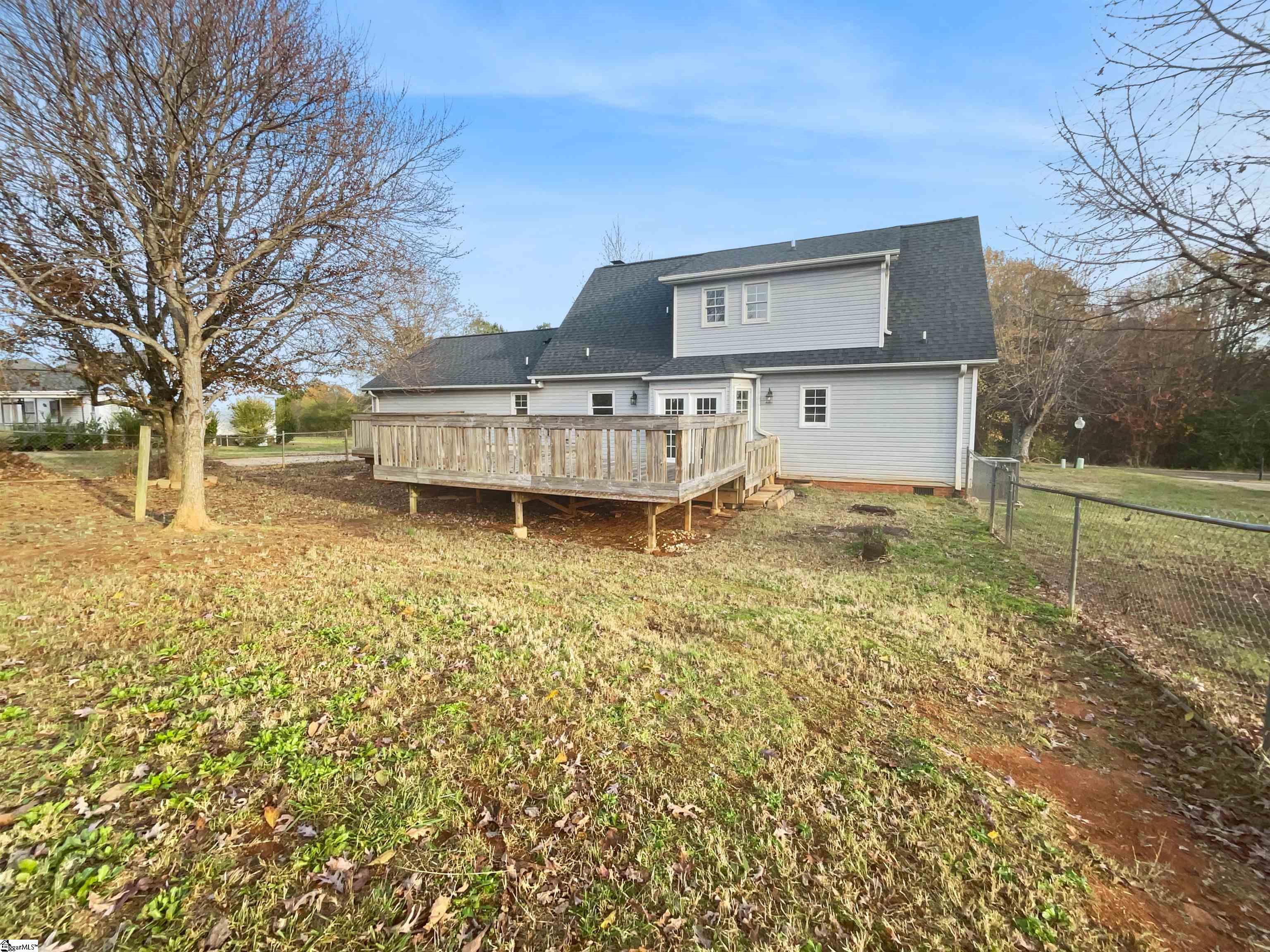 1325 Old Mill Road Easley, SC 29642 - Photo 10 of 29