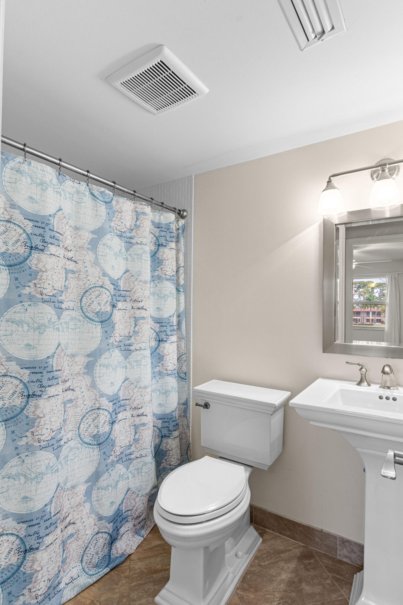 1981 Southwest Palm City Road, Unit 42H Stuart, FL 34994 - Photo 11 of 43 a bathroom with a sink and a toilet