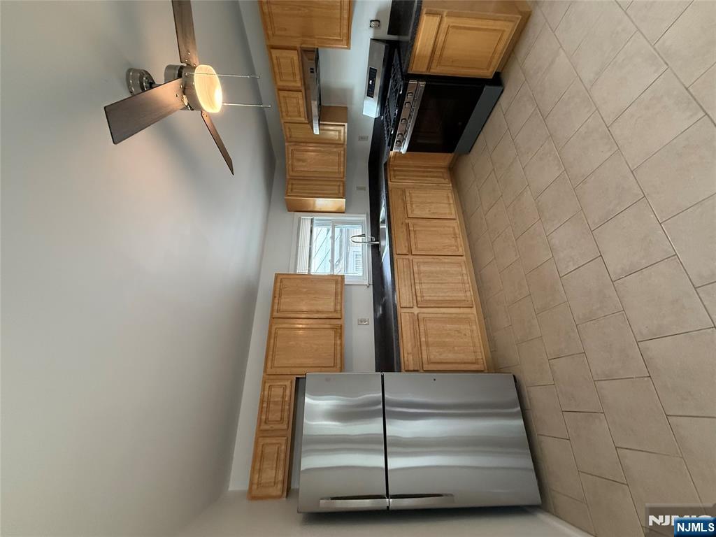 80 Mehrhof Road Little Ferry, NJ 07643 - Photo 3 of 8