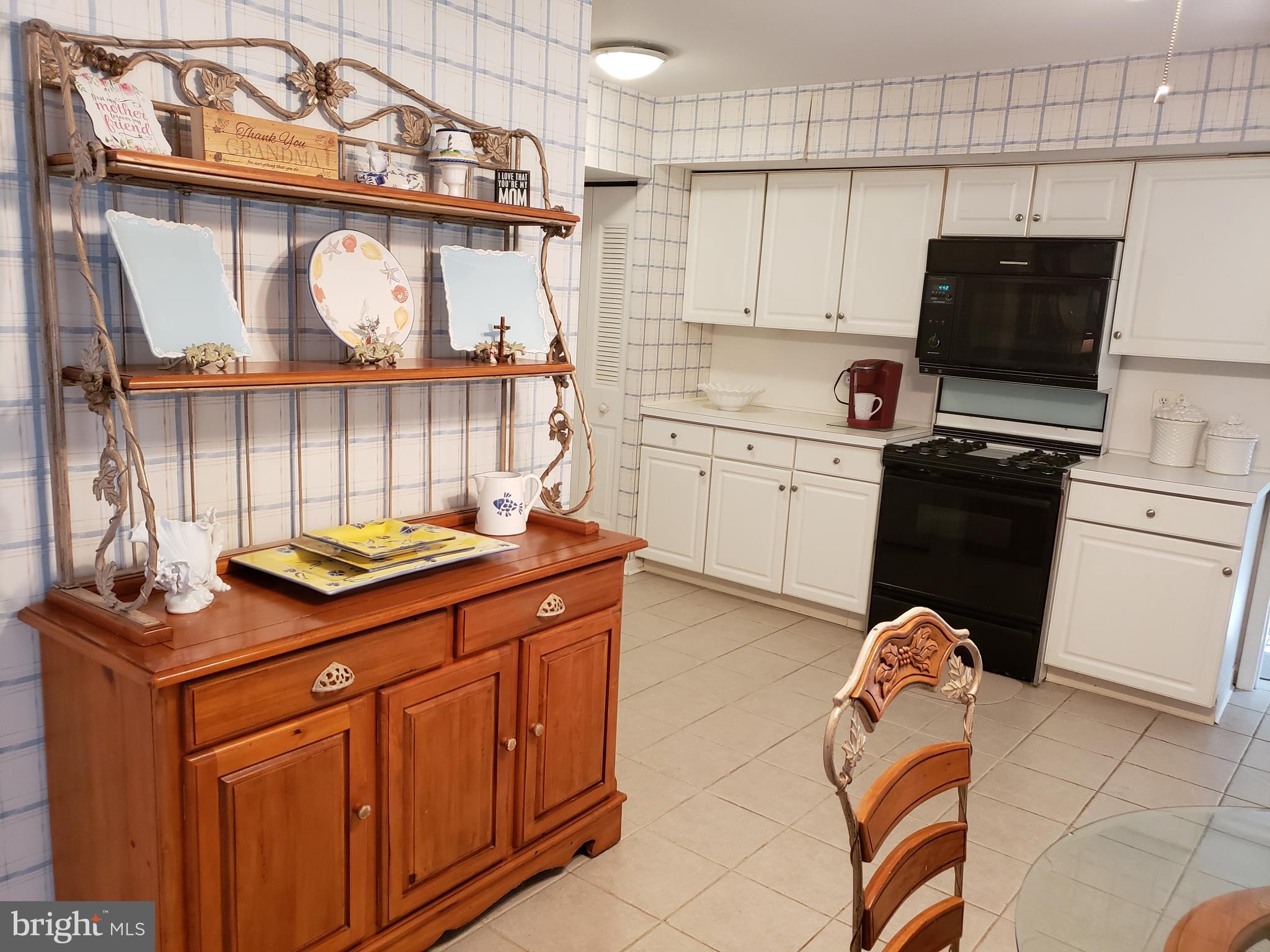 566 Lamplighter Road Horsham, PA 19044 - Photo 7 of 22 Gallery Image 7