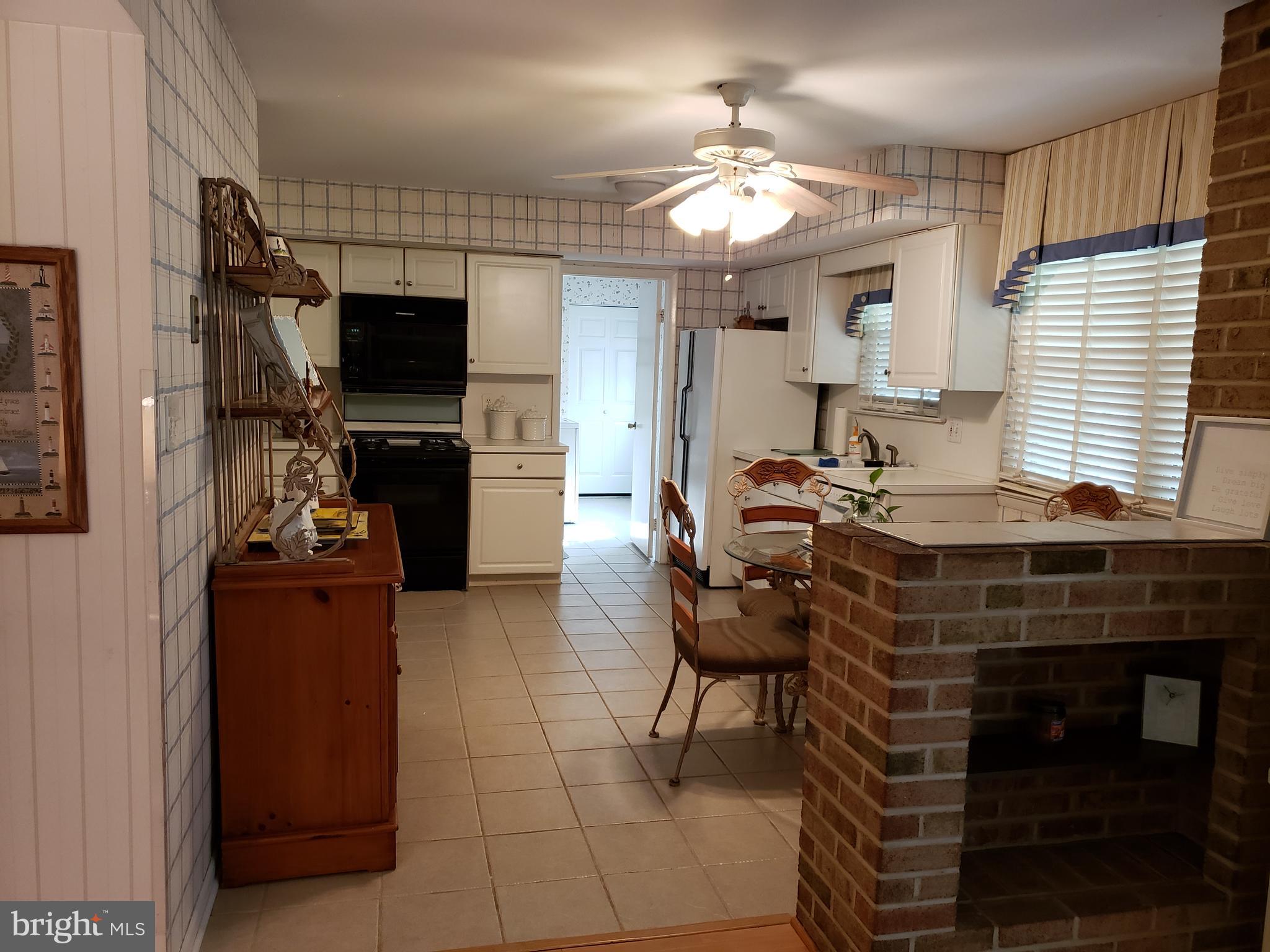 566 Lamplighter Road Horsham, PA 19044 - Photo 10 of 22 Gallery Image 10