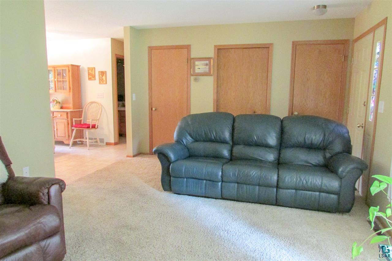 47 Riverside Road Esko, MN 55733 - Photo 5 of 22 Living room into dining room