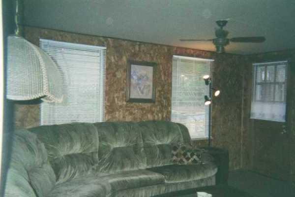 432 Maple Road Effort, PA 18330 - Photo 11 of 13 family room
