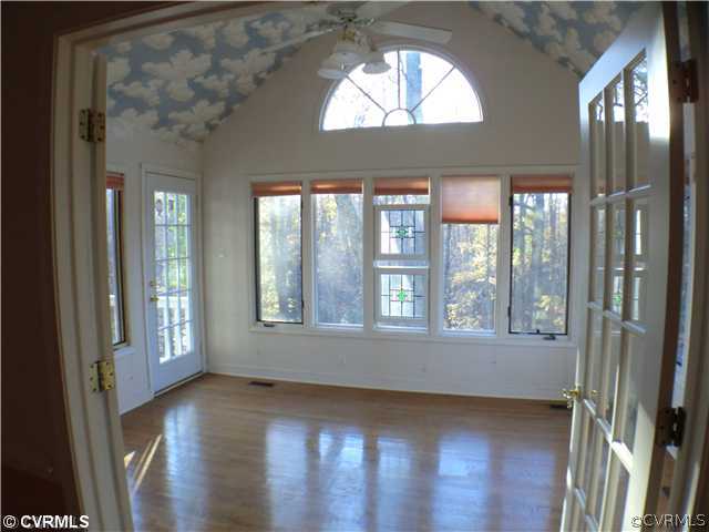 1849 State Rte 635 Midlothian, VA 23113 - Photo 4 of 20 Other - Terrific sunroom!